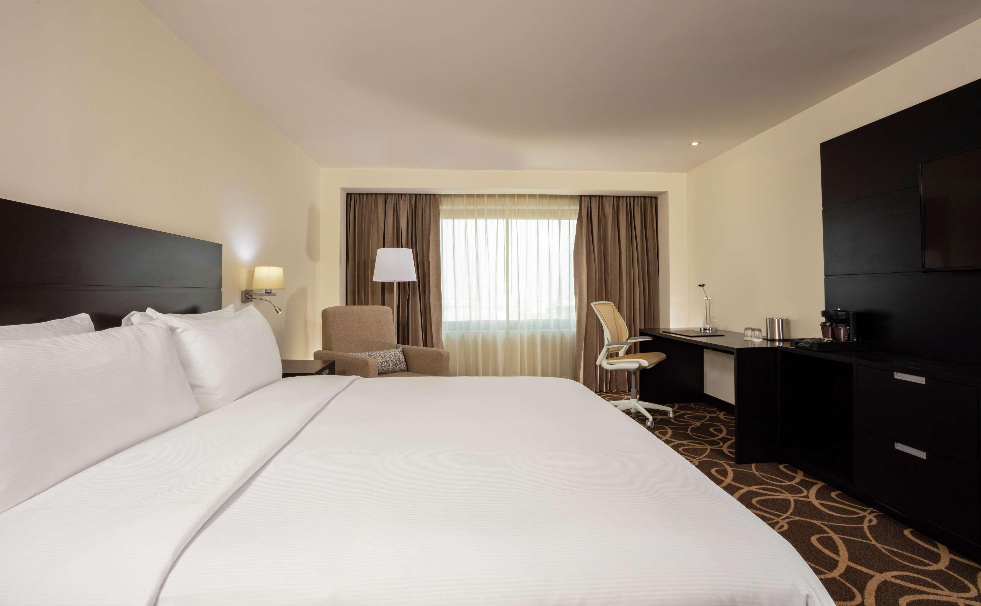Doubletree By Hilton Toluca Hotel Kültér fotó