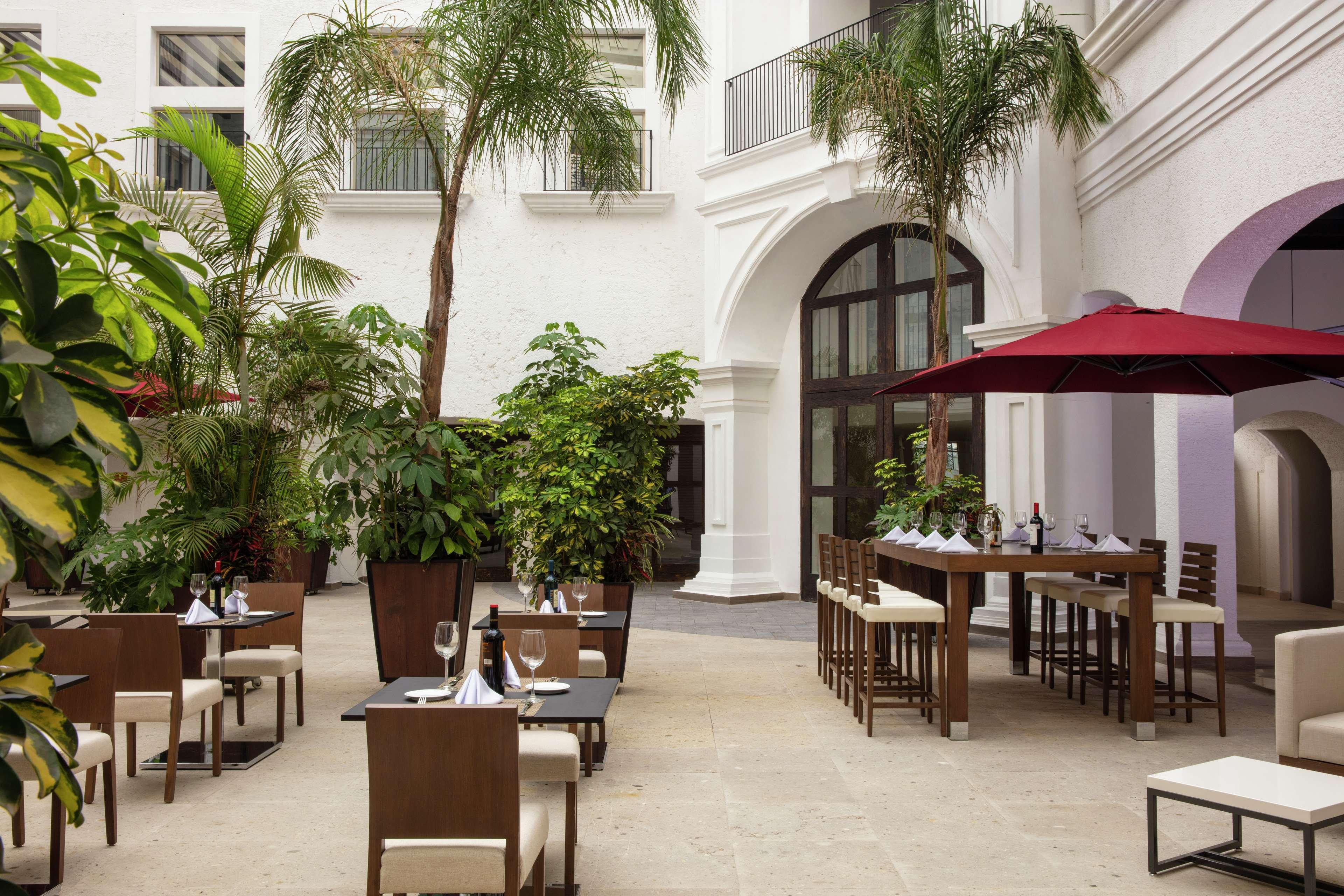 Doubletree By Hilton Toluca Hotel Kültér fotó