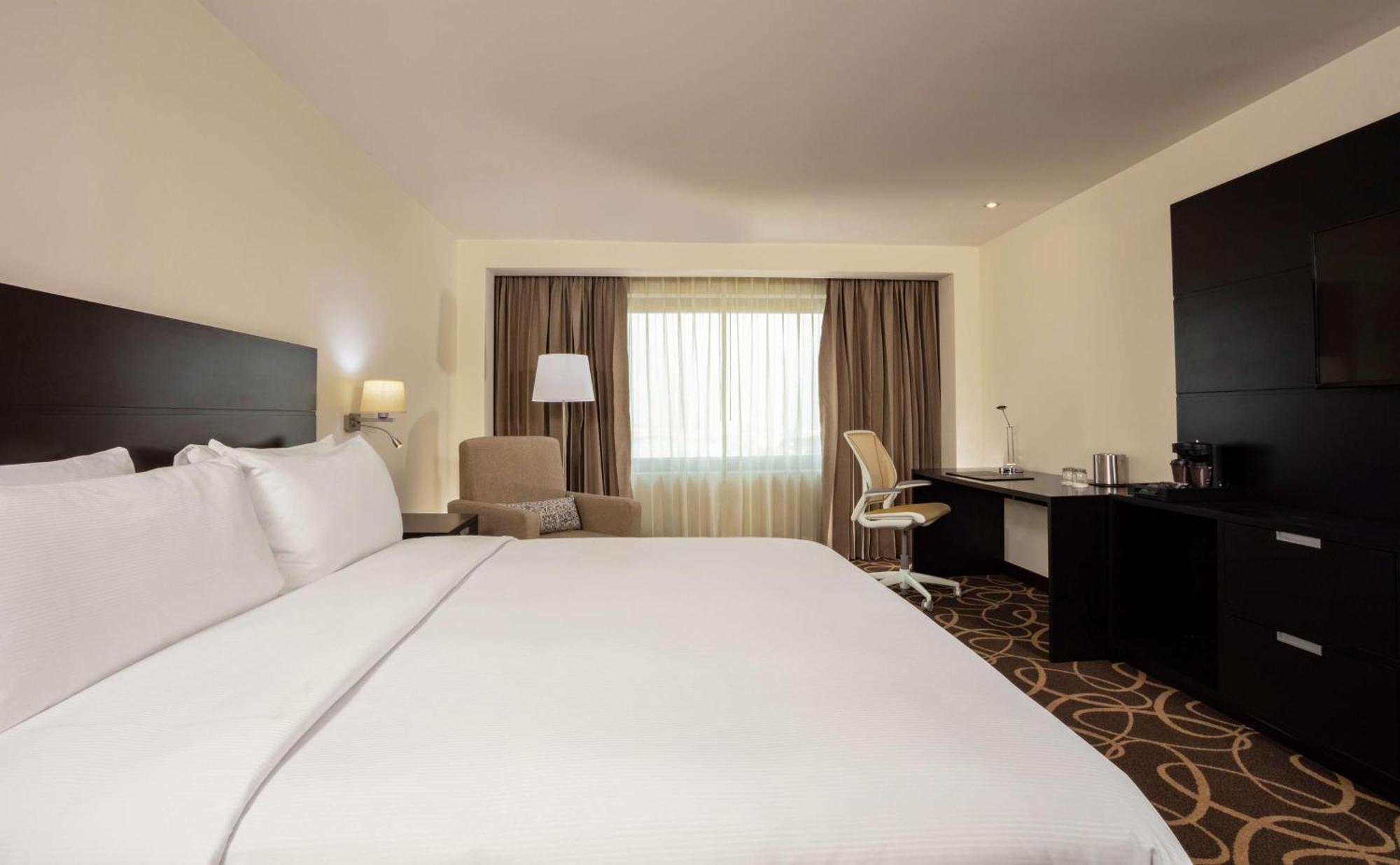 Doubletree By Hilton Toluca Hotel Kültér fotó