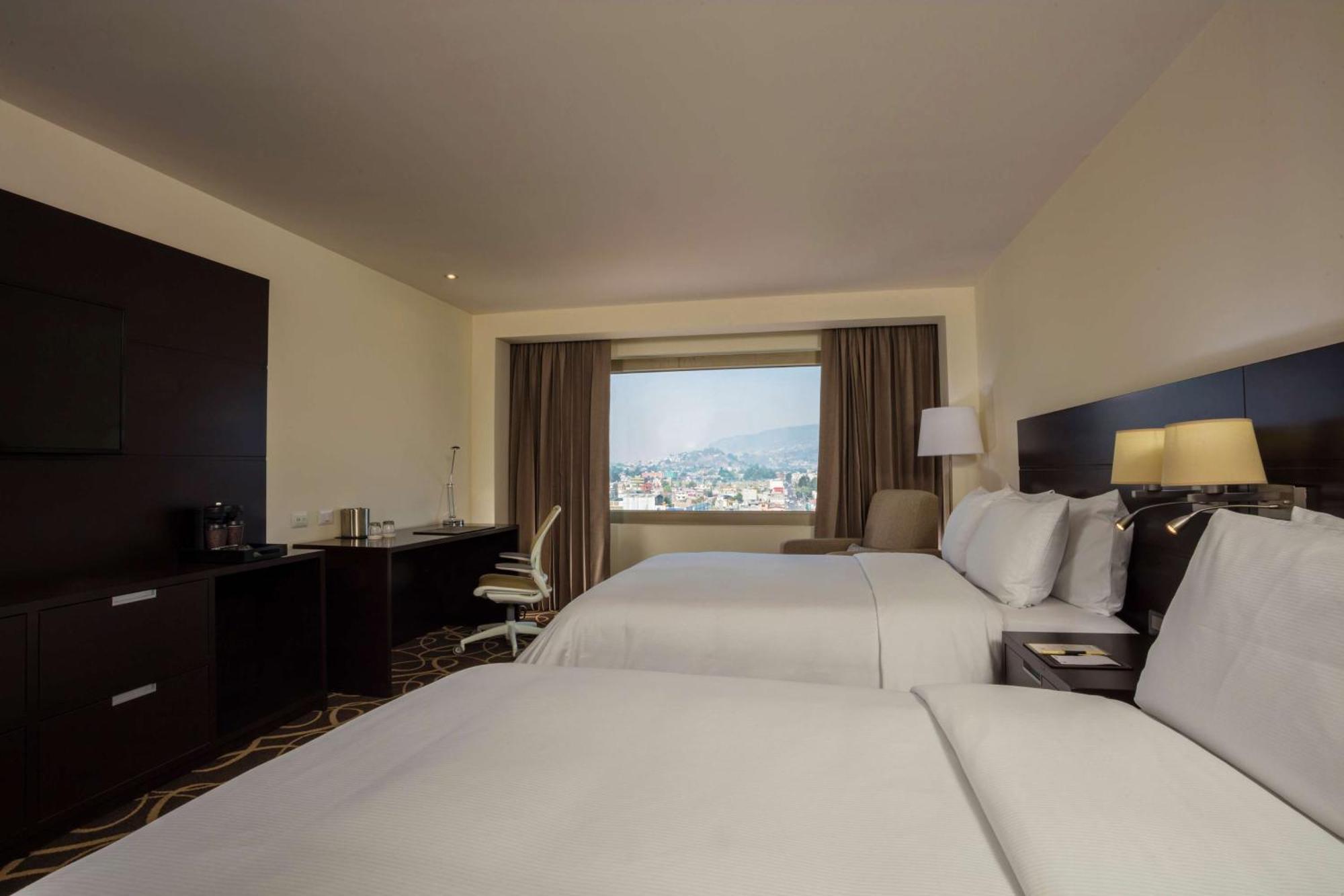 Doubletree By Hilton Toluca Hotel Kültér fotó